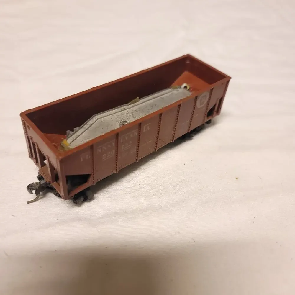 Vintage HO Scale Train Set Rocky Mountain Pennsylvania Delaware Central Cars